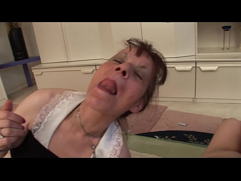 ❤️ Dos abuelas y un abuelo hacen un trío ❤️ Porno ruso en es.hentai-id.ru ❌️